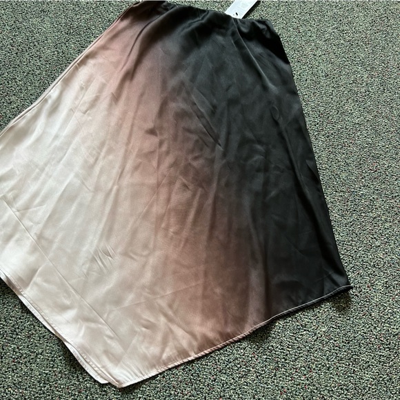 PRIMARK Brown & Black Ombre Handkerchief Asymmetrical Modest Slip Satin Skirt XS - Picture 3 of 16